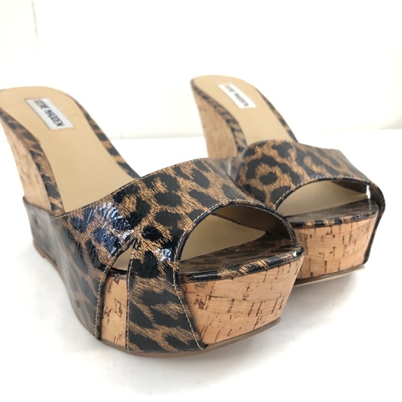 Steve Madden Shoes - STEVE MADDEN Sz 8.5 Animal Print Platform Wedge Heel Sandals